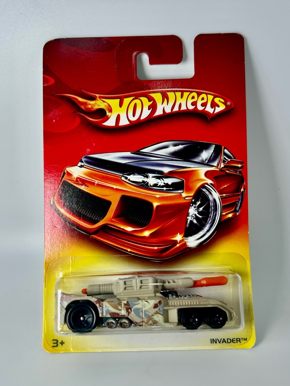 Hot Wheels Invader Tan Die-Cast Tank Walmart Exclusive 2007 NEW Military Gray